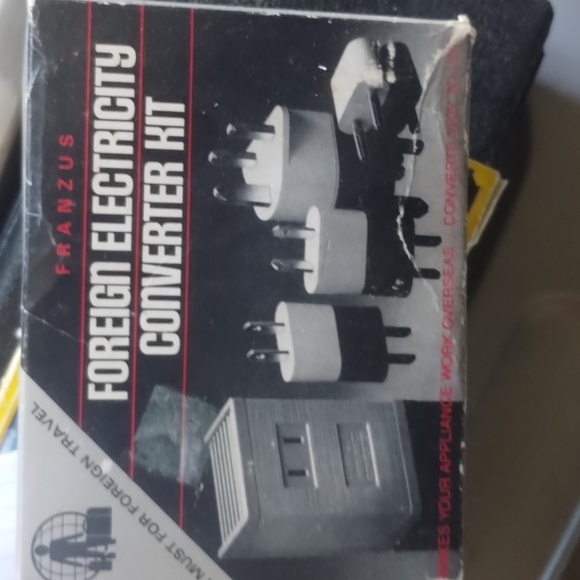 Foreign electricity converter kit - Picture 1 of 4
